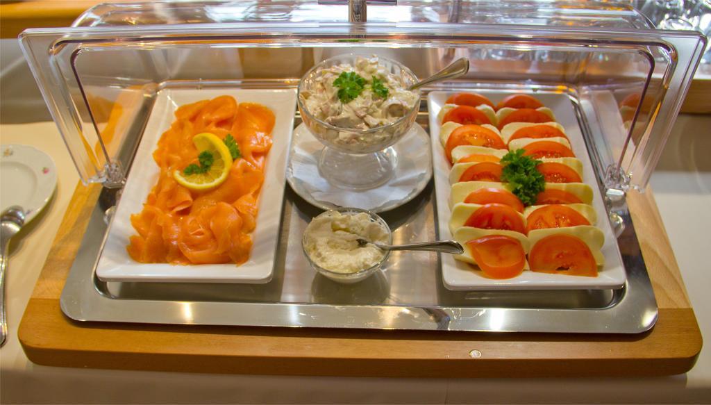 Hotel Kreuzer 3*